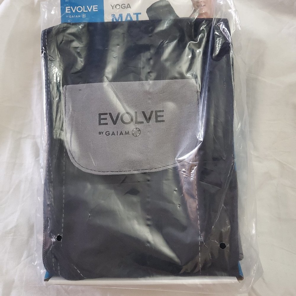 "NEW" Gaiam Yoga Mat Bag ( Black)  – Full Zip Cargo Yoga Mat Carrier Bag